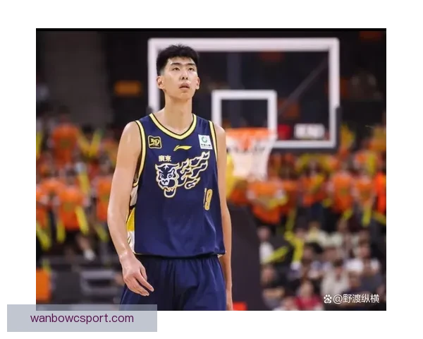 徐昕获NBA球队试训邀请 广州主帅称其未来无限可期 徐昕获NBA球队试训邀请 广州主帅称其未来无限可期
